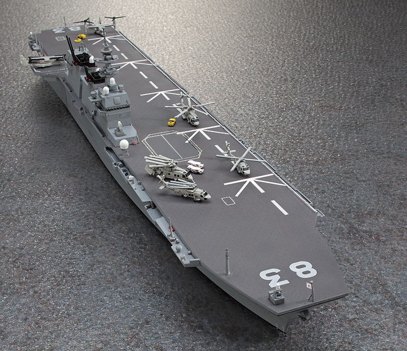 Zdjęcie dodatkowe produktu Izumo JMSDF Destroyer 1:700 Hasegawa WL031