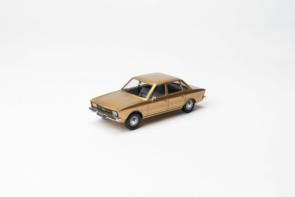 Zdjęcie dodatkowe produktu Volkswagen K70 Berline 1:43 Heller 80176