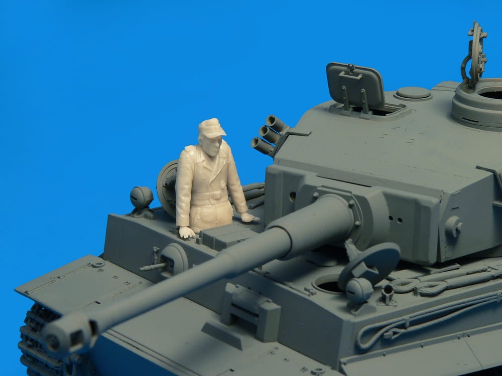 Zdjęcie dodatkowe produktu German Tank Crew (france 1944) Special Edition 1:35 MiniArt 35252