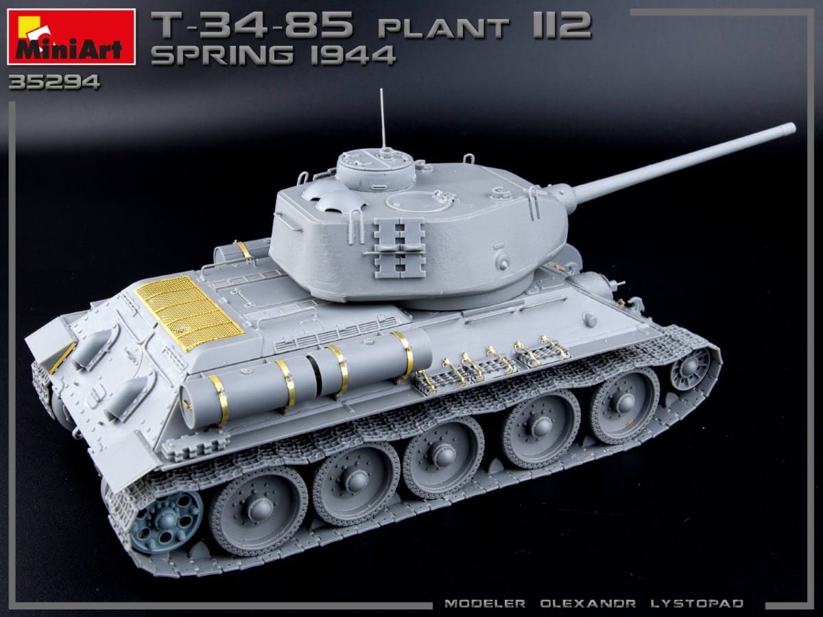 Zdjęcie dodatkowe produktu T-34/85 Plant 112. Spring 1944. Interior Kit 1:35 MiniArt 35294