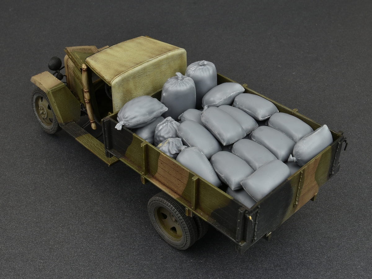 Zdjęcie dodatkowe produktu Hessian Bags 1:35 MiniArt 35586
