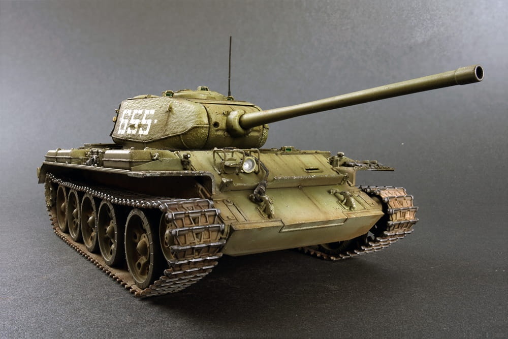 Zdjęcie dodatkowe produktu T-44M Soviet Medium Tank 1:35 MiniArt 37002