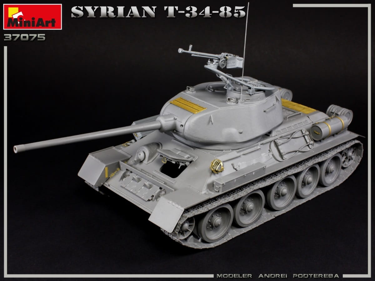Zdjęcie dodatkowe produktu Syrian T-34/85 1:35 MiniArt 37075