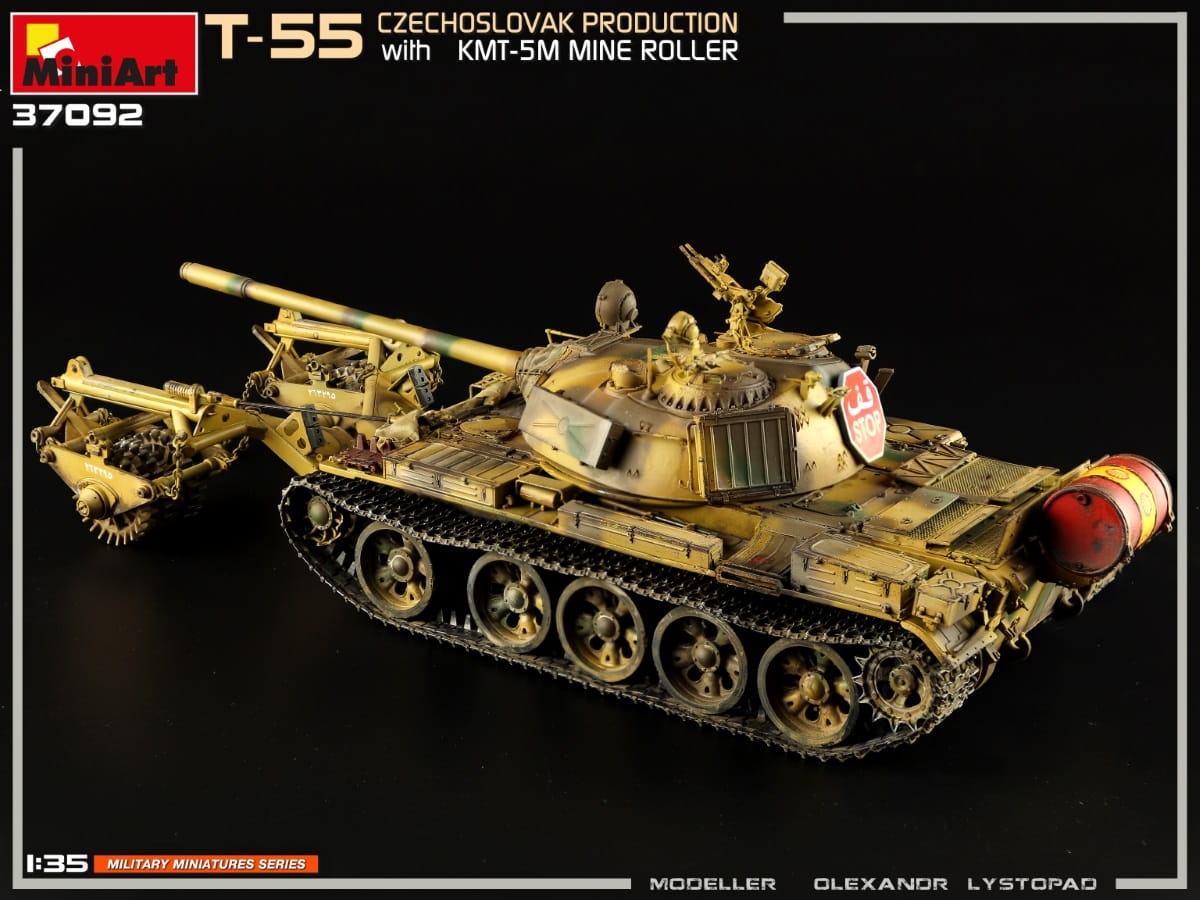 Zdjęcie dodatkowe produktu T-55 Czechoslovak Production With Kmt-5m Mine Roller 1:35 MiniArt 37092