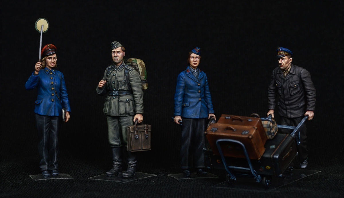 Zdjęcie dodatkowe produktu German Train Station Staff 1930-40s 1:35 MiniArt 38010