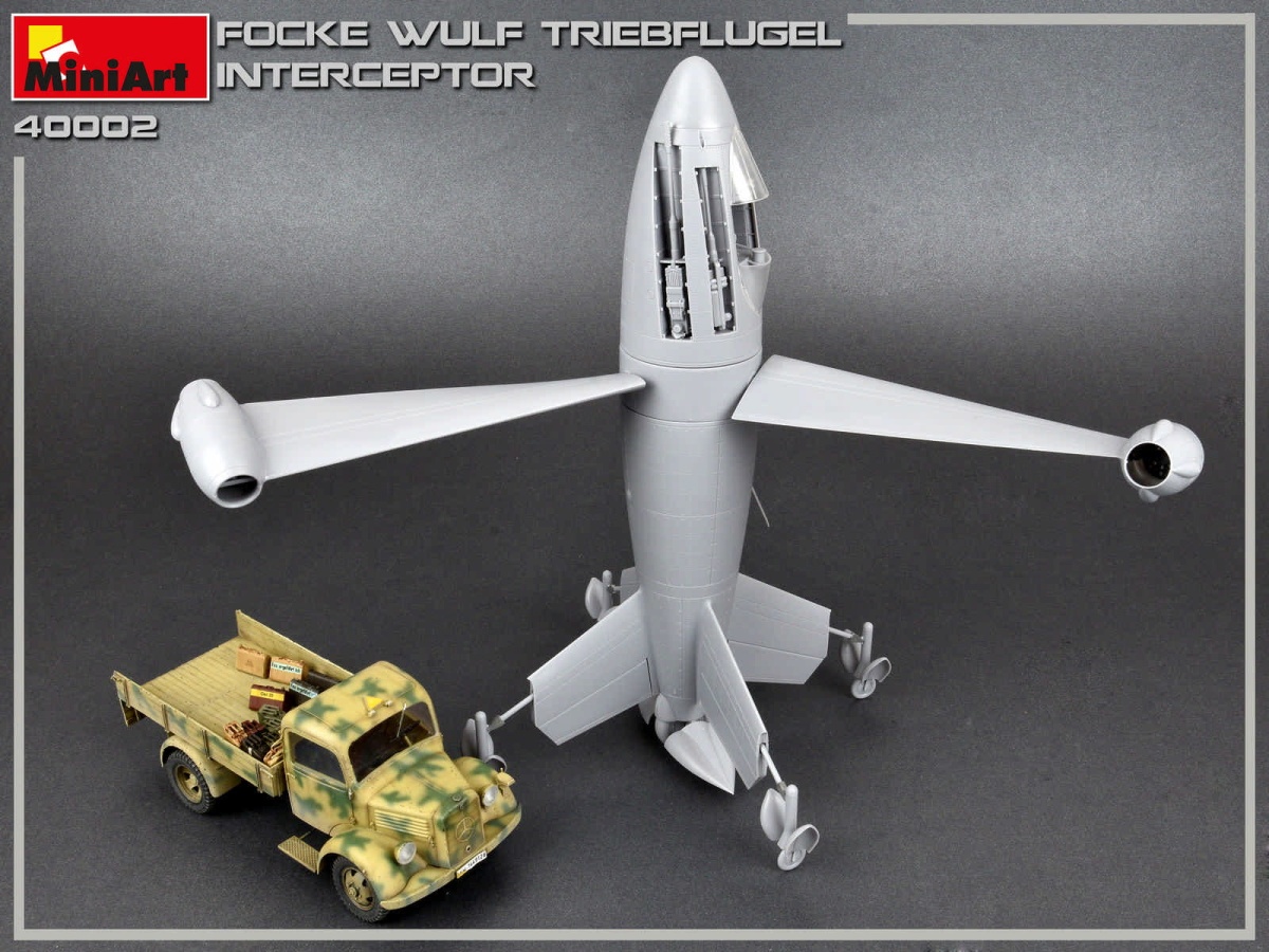 Zdjęcie dodatkowe produktu Focke Wulf Triebflugel Interceptor 1:35 MiniArt 40002