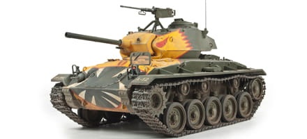 Zdjęcie dodatkowe produktu M24 Chaffee (Korean War Camouflage) 1:35 AFV Club 35209
