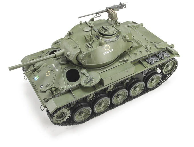 Zdjęcie dodatkowe produktu M24 Chaffee Light Tank WW2 British Army Version 1:35 AFV Club 35210