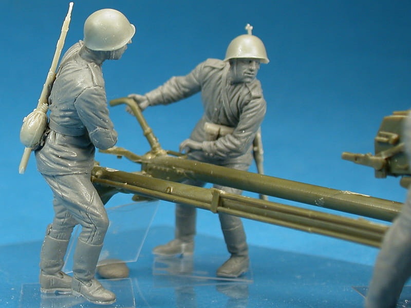 Zdjęcie dodatkowe produktu Soviet Artillery Crew On Maneuver 1:35 MiniArt 35081