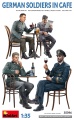 Zdjęcie główne produktu German Soldiers In Cafe 1:35 MiniArt 35396