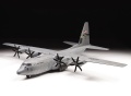Zdjęcie dodatkowe produktu C-130J Amerykański wojskowy samolot transportowy 1:72 Zvezda 7325