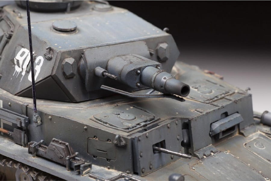 Zdjęcie dodatkowe produktu Pz.Kpfw. IV Ausf. E 1:35 Zvezda 3641