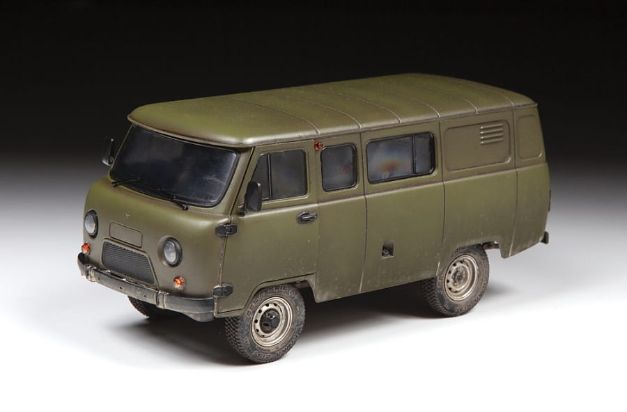 Zdjęcie dodatkowe produktu Russian military van UAZ 3909 1:35 Zvezda 3644