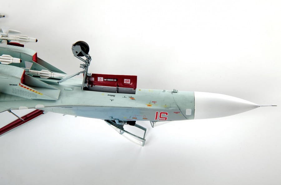 Zdjęcie dodatkowe produktu Su-27SM Flanker B Mod 1 myśliwiec przewagi powietrznej 1:72 Zvezda 7295