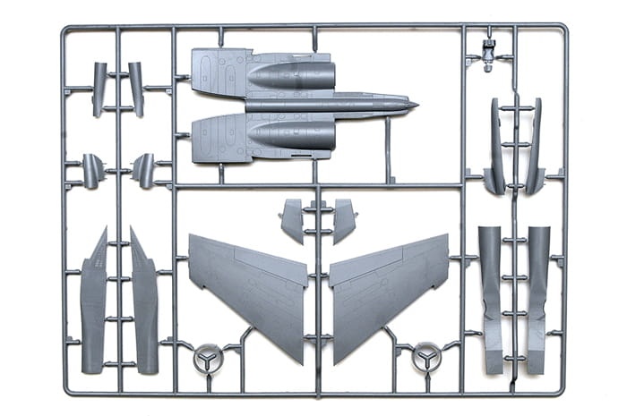 Zdjęcie dodatkowe produktu Su-27SM Flanker B Mod 1 myśliwiec przewagi powietrznej 1:72 Zvezda 7295