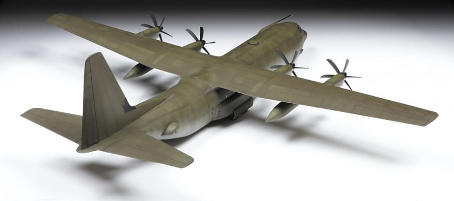 Zdjęcie dodatkowe produktu C-130J-30 amerykański samolot transportowy 1:72 Zvezda 7324