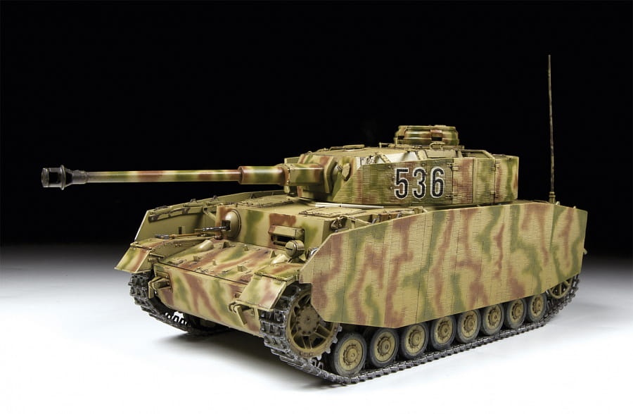 Zdjęcie dodatkowe produktu Panzer IV Ausf. H niemiecki czołg średni 1:35 Zvezda 3620