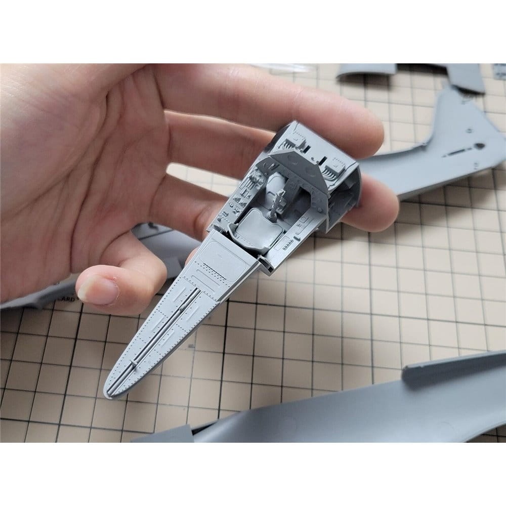 Zdjęcie dodatkowe produktu Focke-Wulf Fw190A-6 w/WGr.21 And Full Engine And Weapon Interior 1:35 Border Model BF003