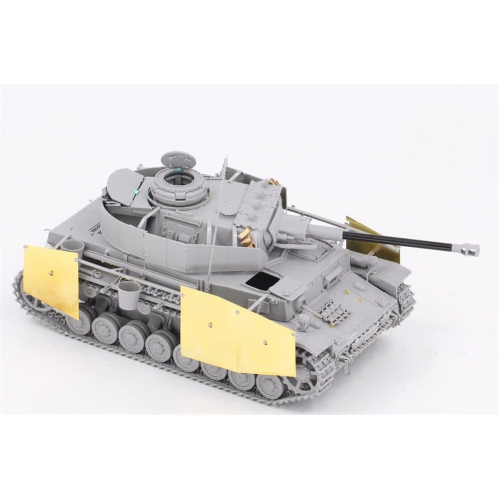 Zdjęcie dodatkowe produktu Pz.Kpfw.IV Ausf.G Mid/Late 2 in 1 1:35 Border Model BT001