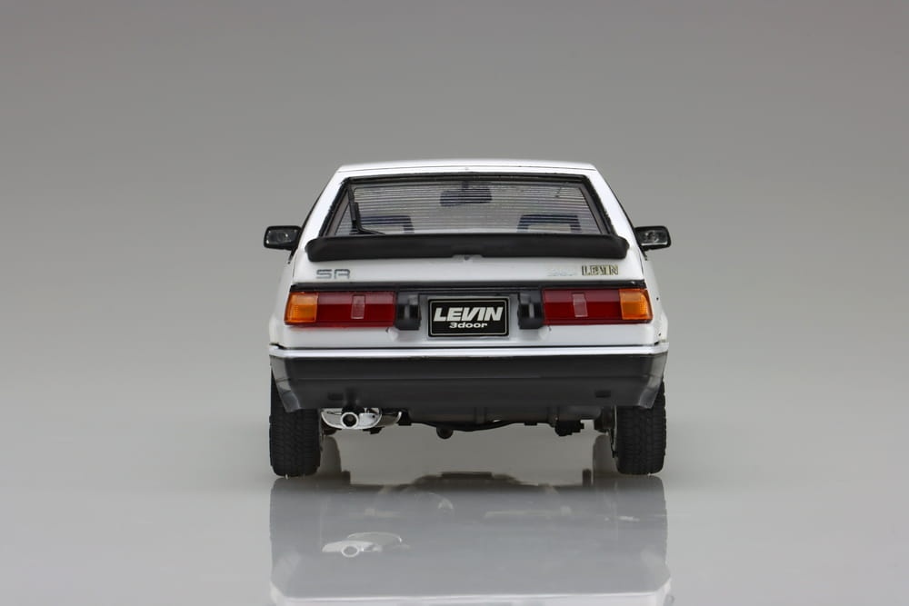 Zdjęcie dodatkowe produktu Toyota AE85 Corolla Levin 1500SR '85 1:24 Aoshima 05968