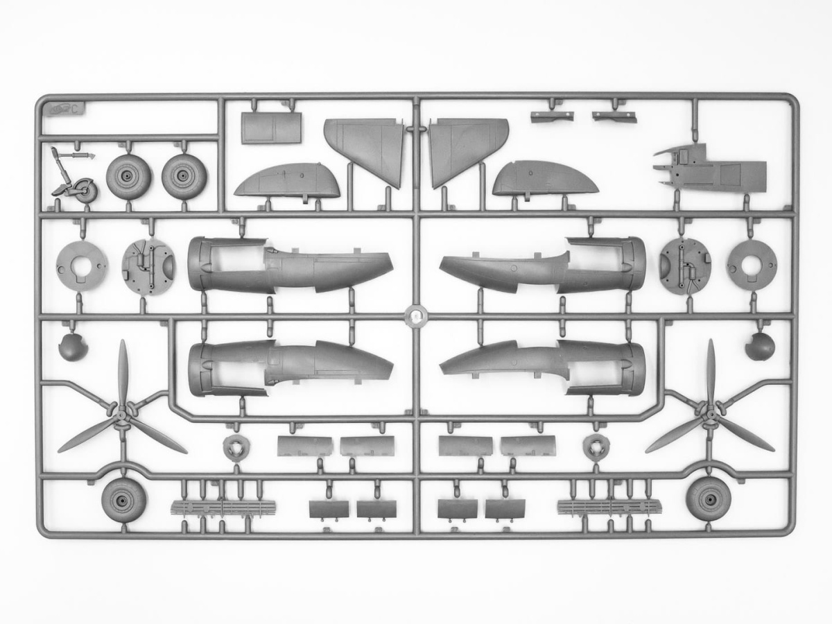 Zdjęcie dodatkowe produktu Ju 88P-1 Tank Buster 1:48 ICM 48228