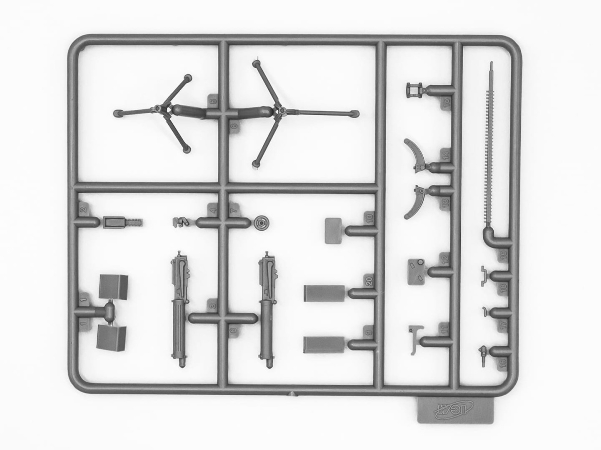Zdjęcie dodatkowe produktu Model T 1917 LCP with Vickers MG 1:35 ICM 35607