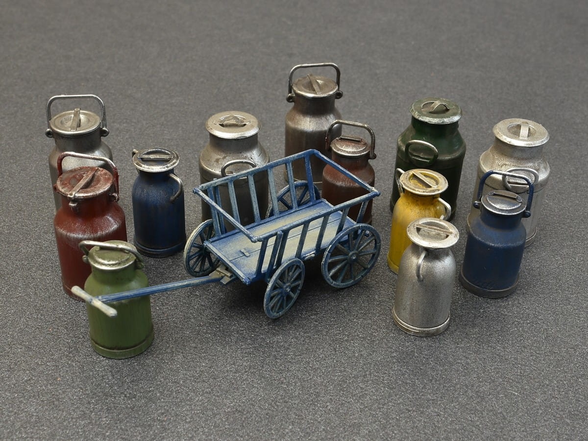 Zdjęcie dodatkowe produktu Milk Cans With Small Cart 1:35 MiniArt 35580