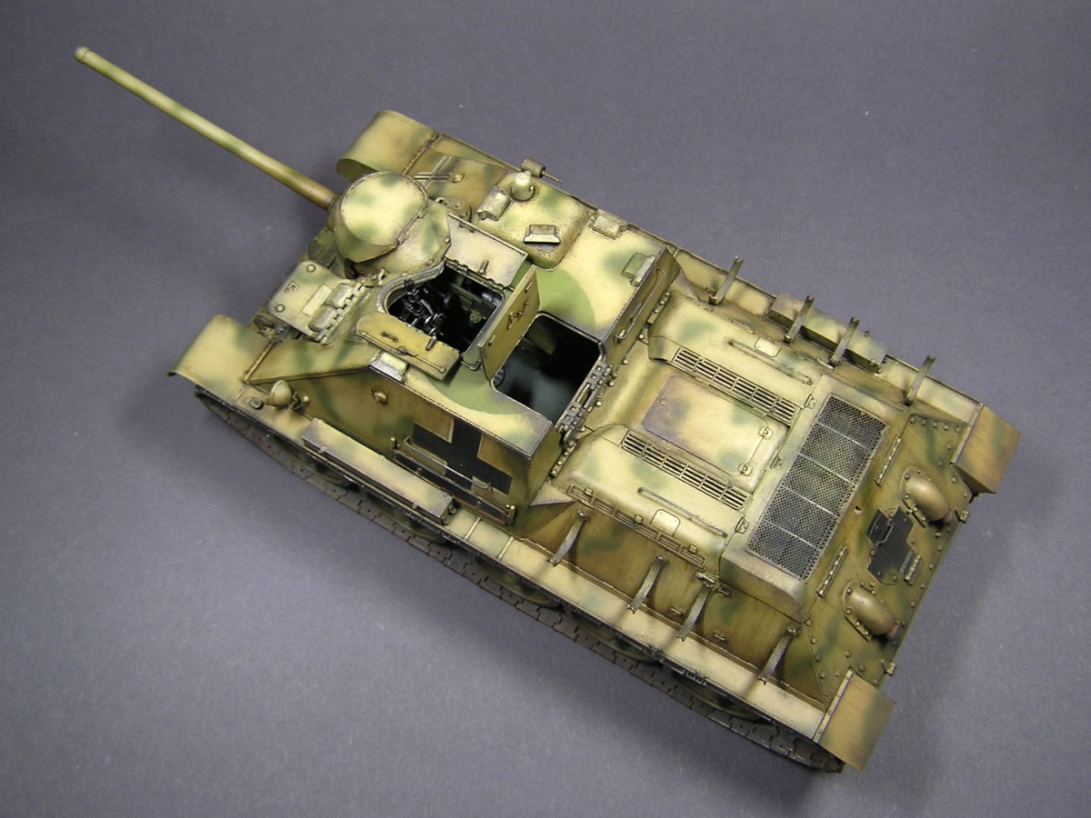 Zdjęcie dodatkowe produktu Jagdpanzer Su-85 (r) W/crew 1:35 MiniArt 35229