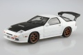 Zdjęcie dodatkowe produktu Mazda RX-7 FC3S 1:24 Initial D Ryosuke Takahashi Battle version Aoshima 059623