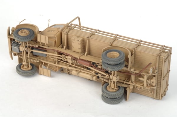 Zdjęcie dodatkowe produktu German Heavy 4WD Cargo Truck L 4500A 1:35 Zvezda 3596