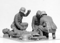 Zdjęcie dodatkowe produktu WWII German Military Medical Personnel 1:35 ICM 35620
