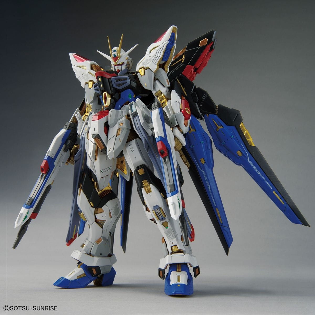 Zdjęcie dodatkowe produktu Gunpla ZGMF-X20A Strike Freedom Gundam MGEX 1:100