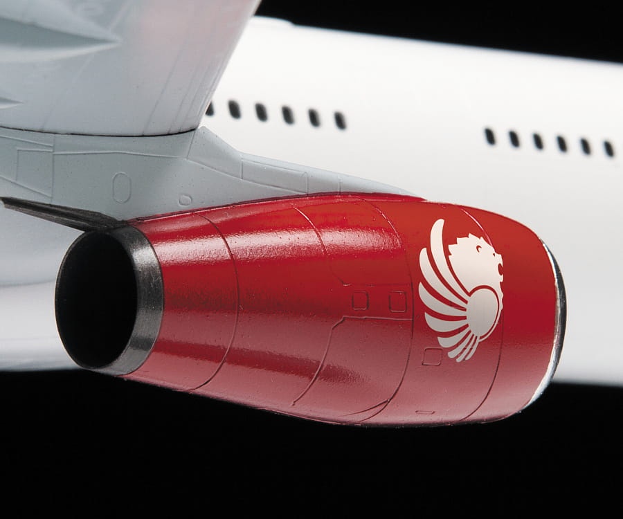 Zdjęcie dodatkowe produktu Samolot pasażerski airbus a-330-300 1:144 Zvezda 7044