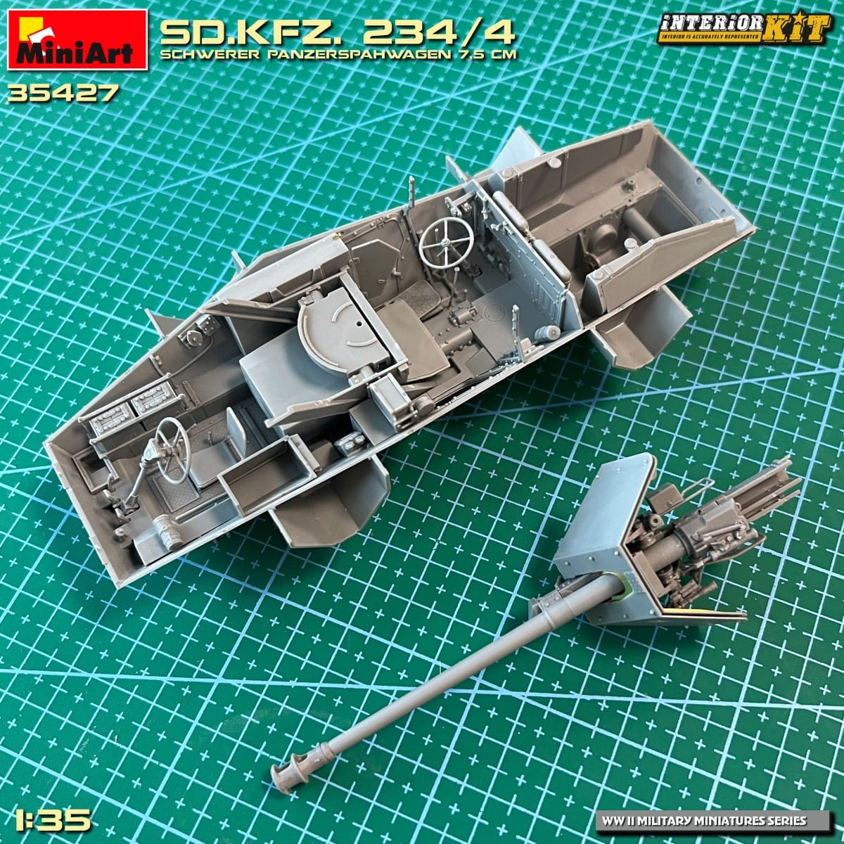 Zdjęcie dodatkowe produktu Sd.kfz. 234/4 Schwerer Panzerspahwagen 7,5 Cm. Interior Kit 1:35 MiniArt 35427