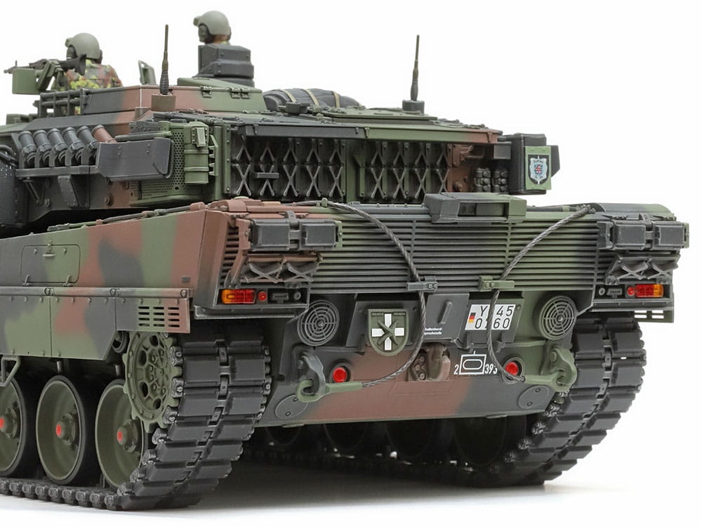 Zdjęcie dodatkowe produktu Leopard 2 A7V 1:35 Tamiya 35387