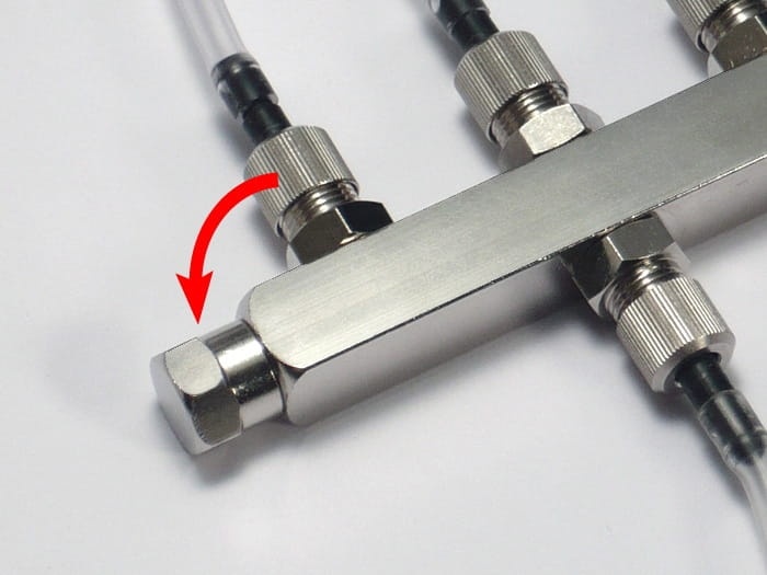 Zdjęcie dodatkowe produktu Airbrush Manifold 3 Ports Tamiya 74546