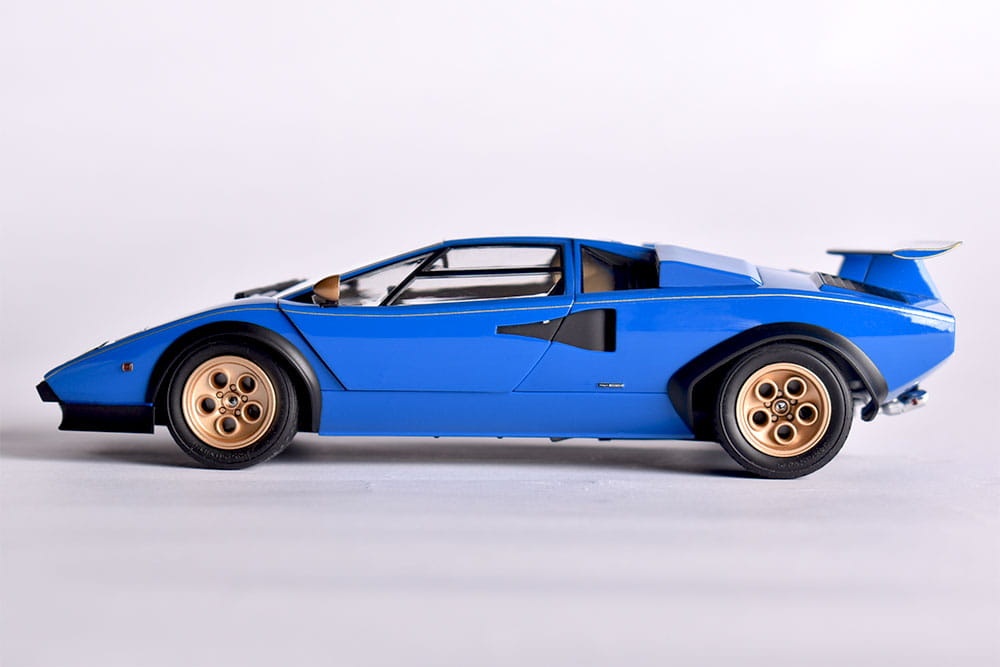Zdjęcie dodatkowe produktu Lamborghini Countach WOLF Ver.2 '76 1:24 Aoshima 063835