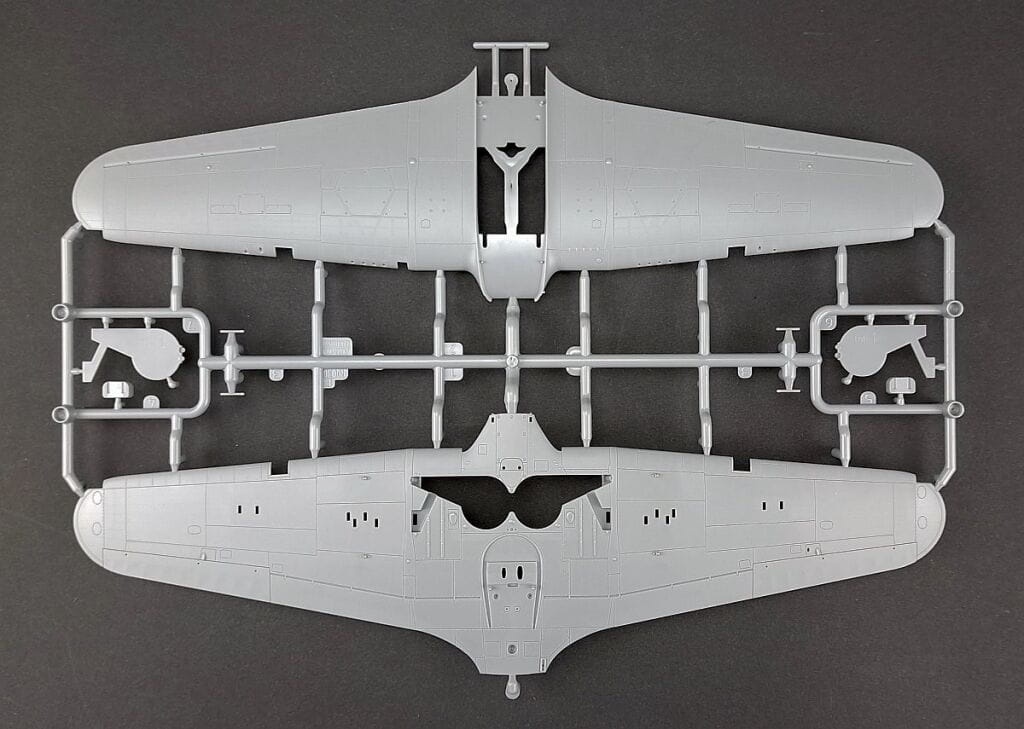 Zdjęcie dodatkowe produktu Hurricane Mk IIB Trop 1:48 Arma Hobby 40008