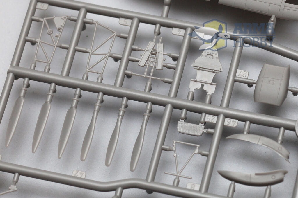 Zdjęcie dodatkowe produktu Hurricane Mk I Navy Colours 1:72 Arma Hobby 70022