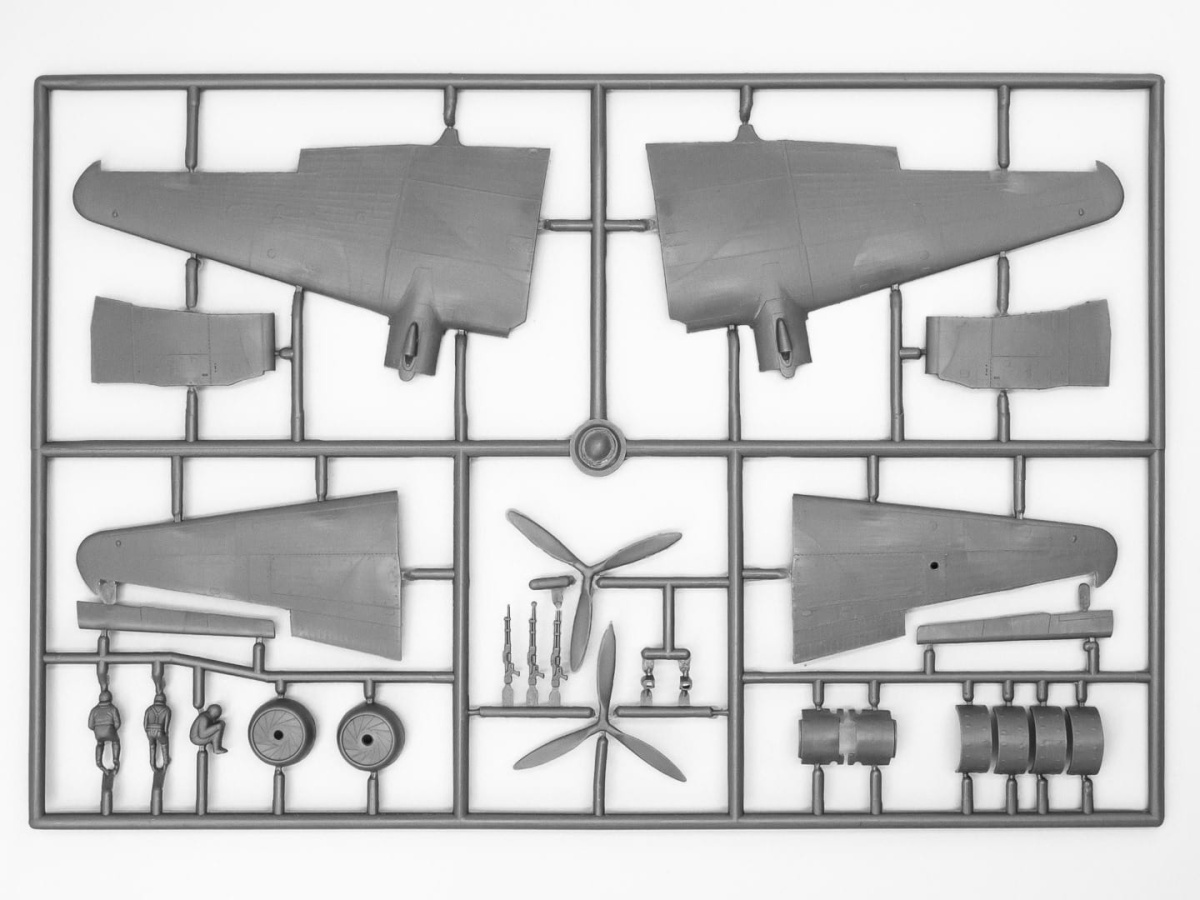 Zdjęcie dodatkowe produktu Tu-2S 1:72 ICM 72031