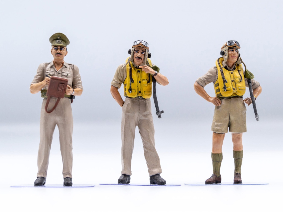 Zdjęcie dodatkowe produktu British Pilots in Tropical Uniform (1939-1943) 1:32 ICM 32106