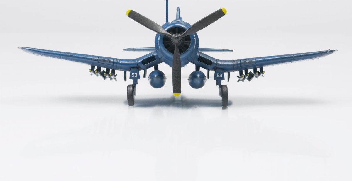 Zdjęcie dodatkowe produktu Vought F4U-1/1A/1C/1D Corsair 1:144 AFV Club 14406