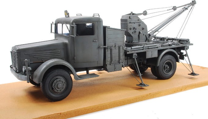 Zdjęcie dodatkowe produktu German Kfz.100 L4500a W/ Bilstein 3t Crane 1:35 AFV Club 35279