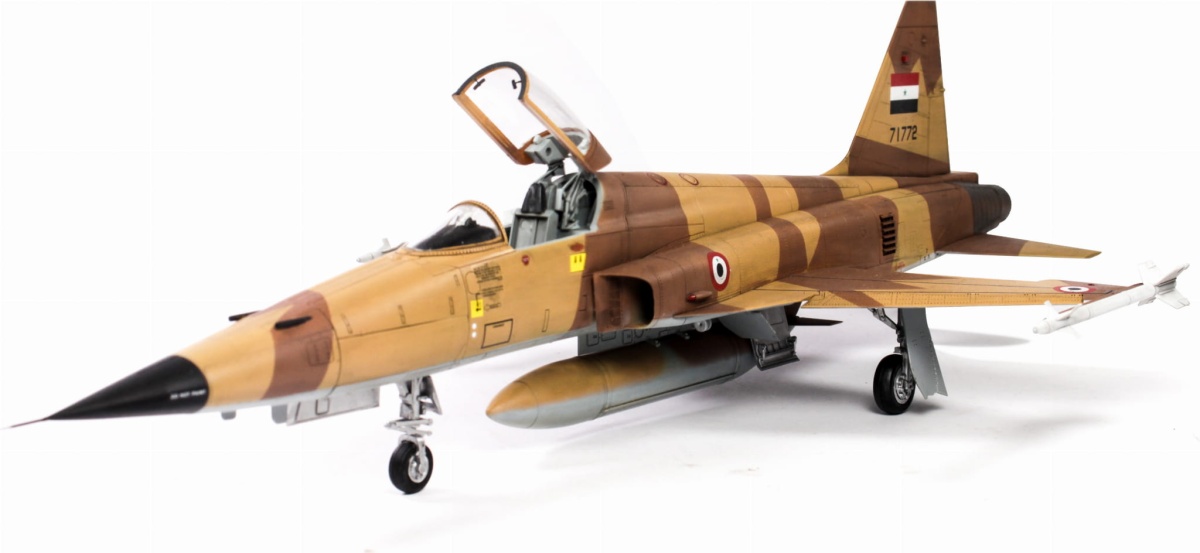 Zdjęcie dodatkowe produktu Y.A.R. Air Force F-5E Peace Bell Program 1:48 AFV Club 48S10