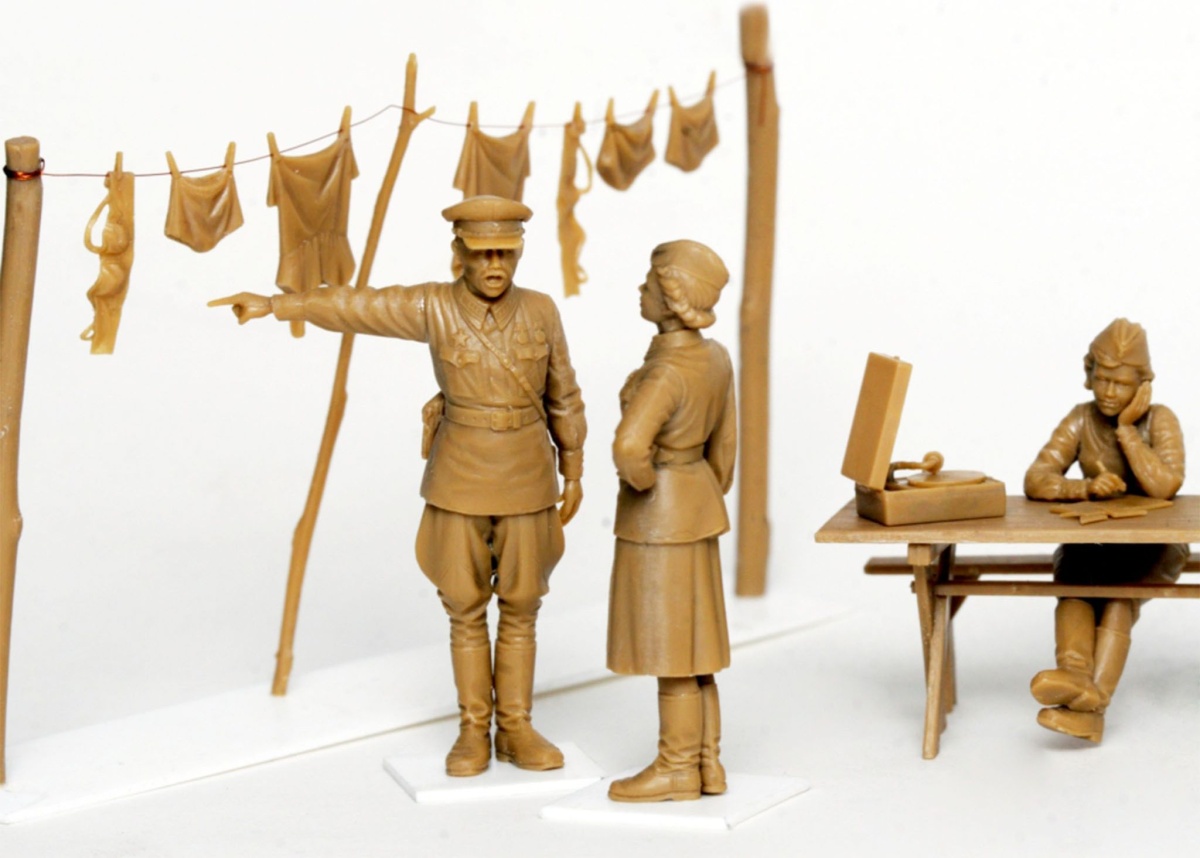 Zdjęcie dodatkowe produktu Radzieckie Kobiety w Służbie Wojskowej (1939-1942) 1:35 ICM 35621