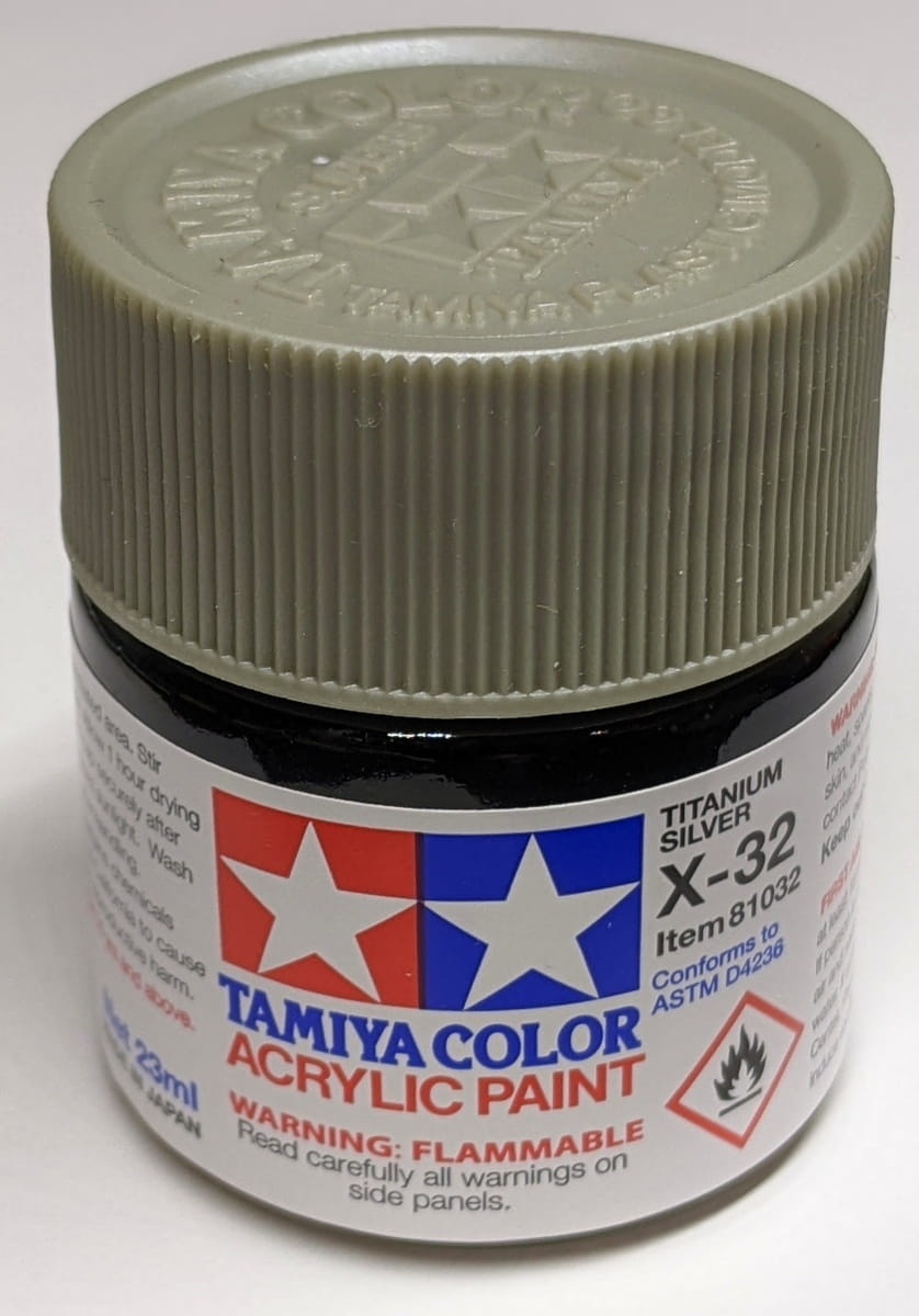 Zdjęcie główne produktu Tamiya 81032 X-32 Titanium Silver Farba 23ml X32 Acrylic