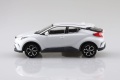 Zdjęcie dodatkowe produktu Toyota C-HR White Pearl SNAP KIT 1:32 Aoshima 056349