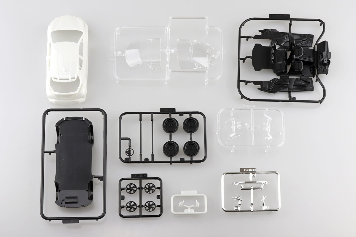 Zdjęcie dodatkowe produktu Toyota C-HR White Pearl SNAP KIT 1:32 Aoshima 056349