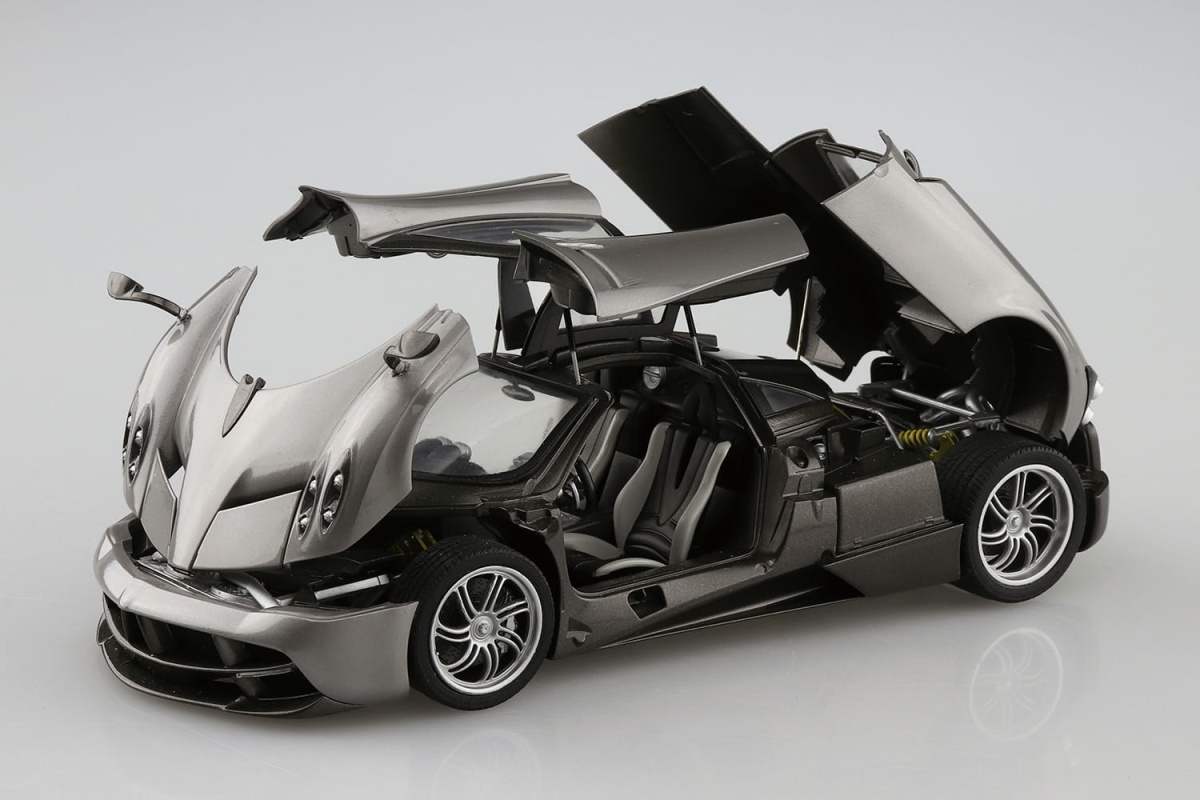 Zdjęcie dodatkowe produktu Pagani Huayra '12 1:24 Aoshima 058060