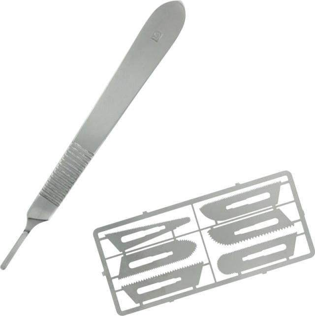 Zdjęcie główne produktu Zestaw pił precyzyjnych Modelcraft (0,24 mm) z uchwytem Shesto PKN0009-K